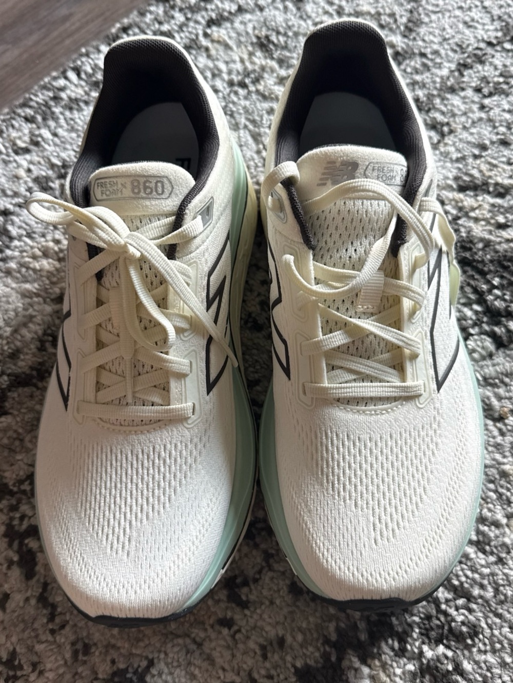 New Balance Cream and Mint Green 860 Running Shoes